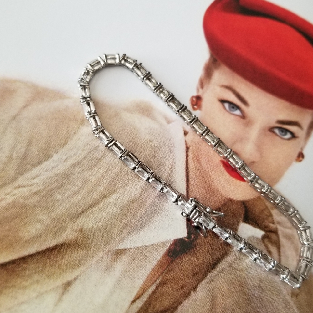 ❗Vintage 1950s Silver Rhinestone Tennis Bracelet❗